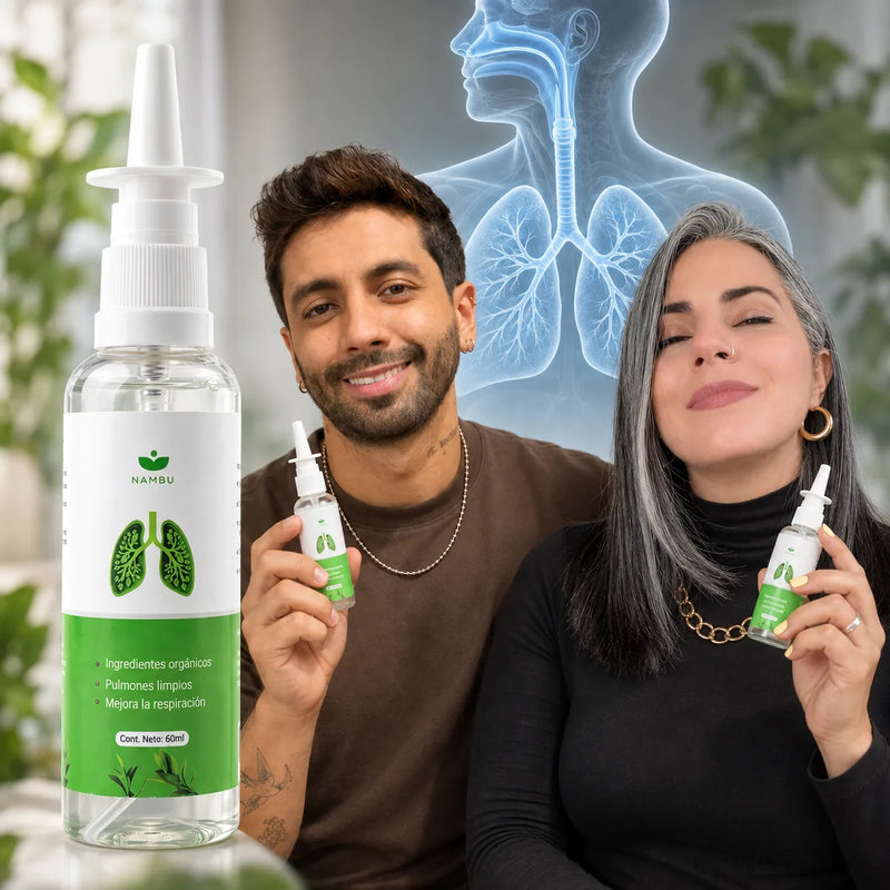 Un hombre y una mujer sostienen el Spray Nasal de Nambu junto al frasco de 60 ml